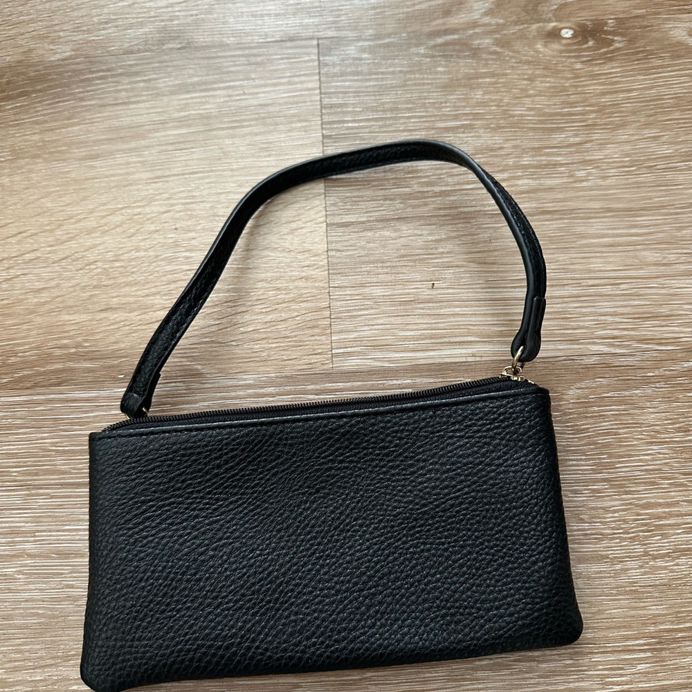 Elegant Black Leather Handbag